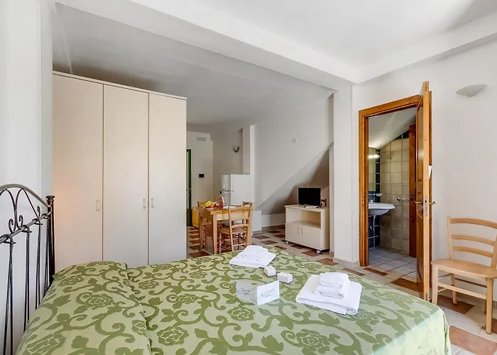 Apartment Borgo Primizia *