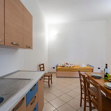 Borgo Primizia Апартаменти *