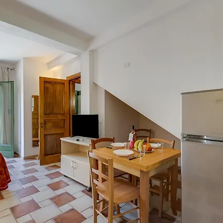 Borgo Primizia Апартаменти