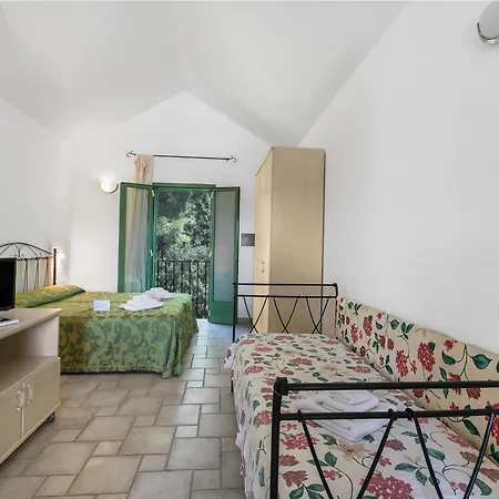 Borgo Primizia Апартаменти