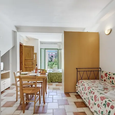 Апартаменти Borgo Primizia *