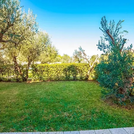 Borgo Primizia Апартаменти